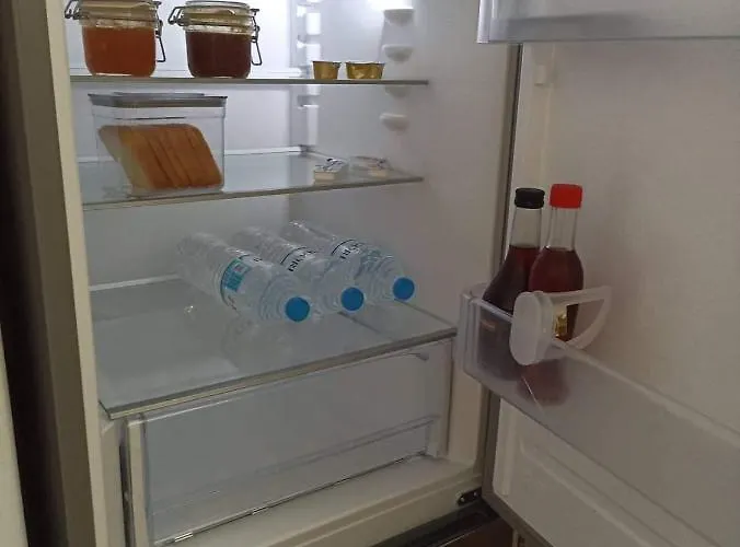 Alamana's House - Ideal For Couples Ano Mera